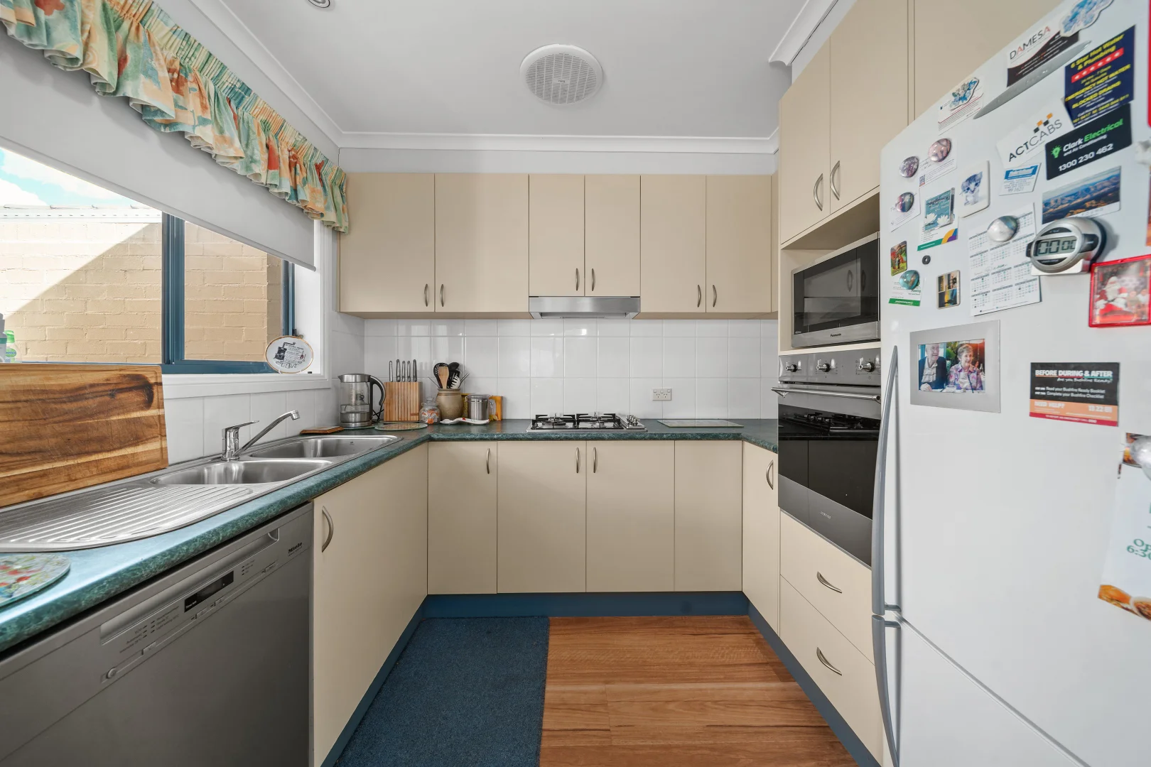 Additional image 11 of 13/2 Dines Place, Bruce ACT 2617