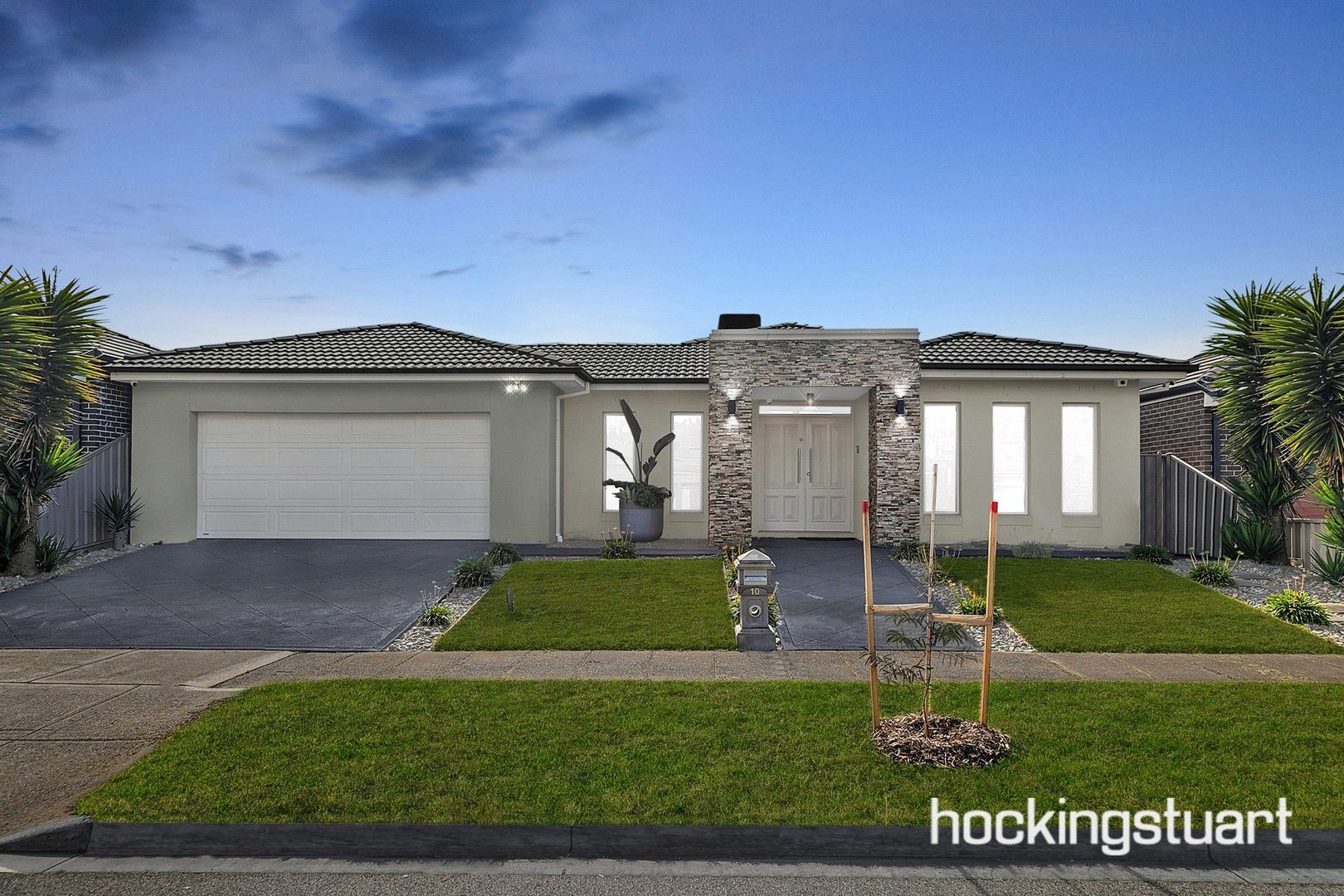 4 bedrooms House in 10 Farmhouse Boulevard EPPING VIC, 3076