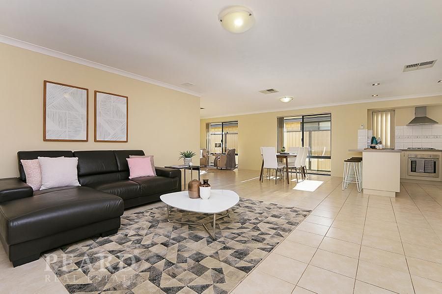 6 Hidcote Turn, Aubin Grove WA 6164, Image 0