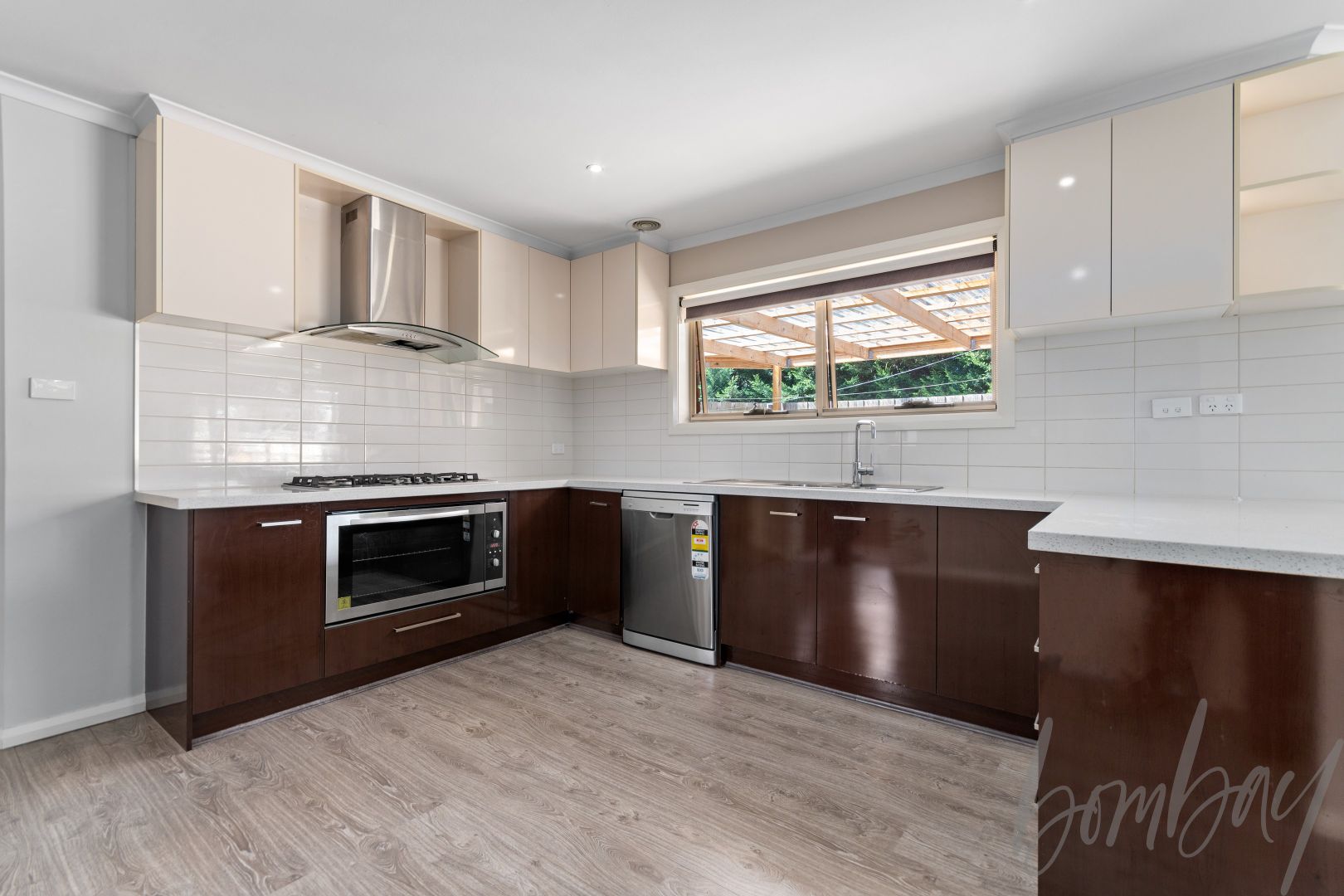 10 Bodmin Court, Craigieburn VIC 3064 Domain