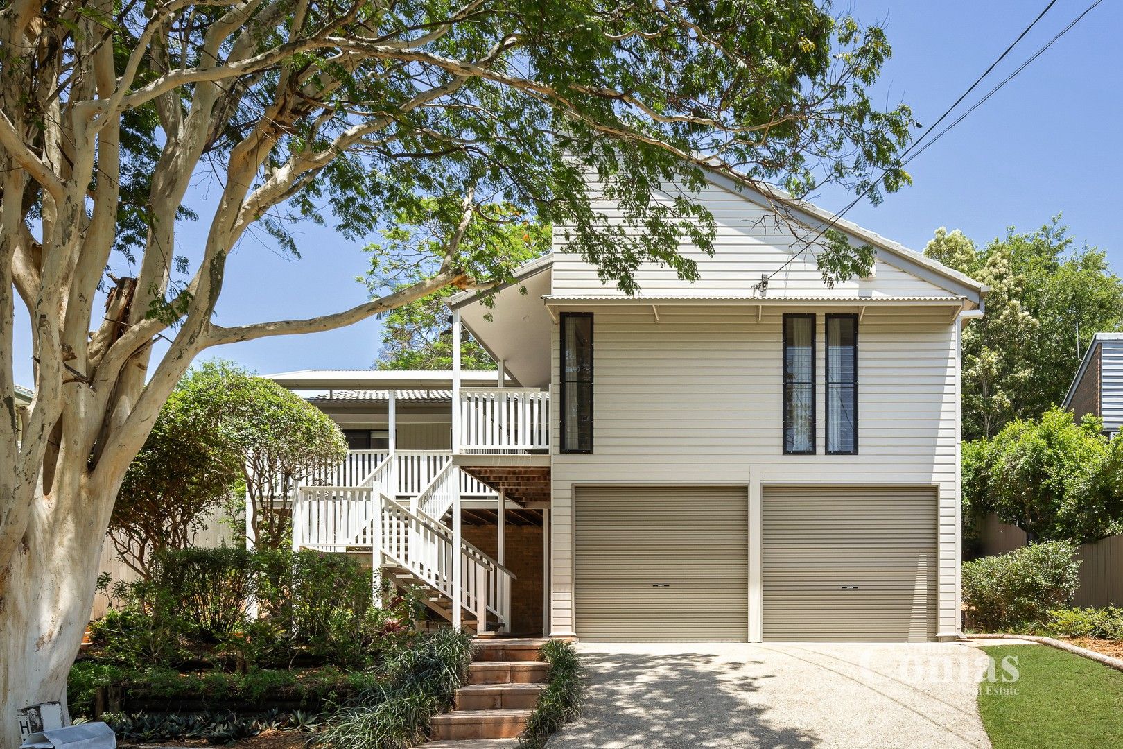 4 bedrooms House in 21 Cassandra Street CHAPEL HILL QLD, 4069