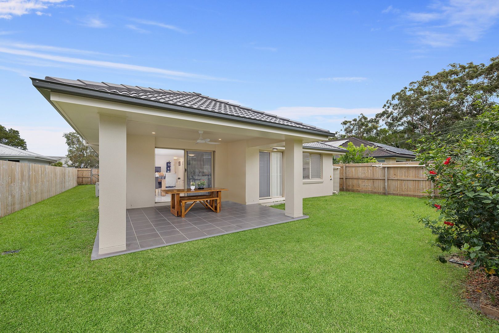 4 Guymer Court, Caloundra West QLD 4551, Image 2