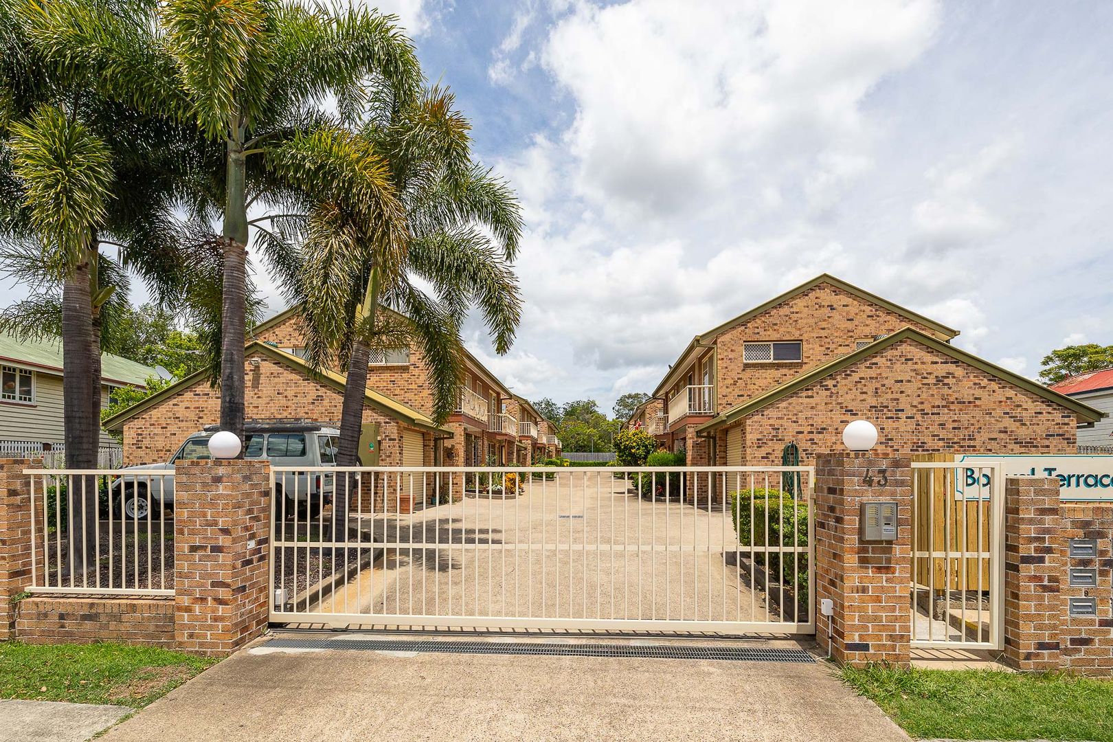 3/43 South Station Road, Booval QLD 4304, Image 2