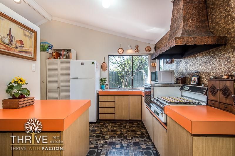 50 Vellgrove Avenue, Parkwood WA 6147, Image 2