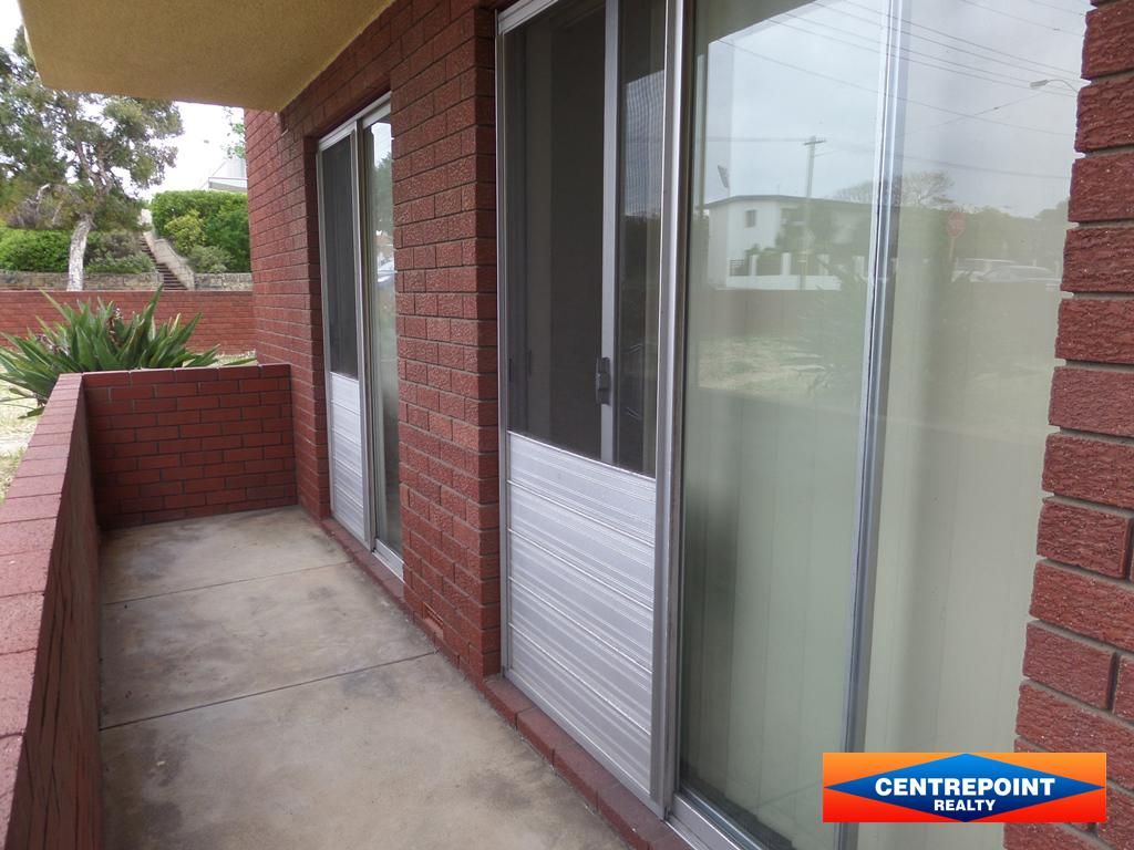 2 bedrooms Apartment / Unit / Flat in 1/41 - 43 McCourt Street WEST LEEDERVILLE WA, 6007