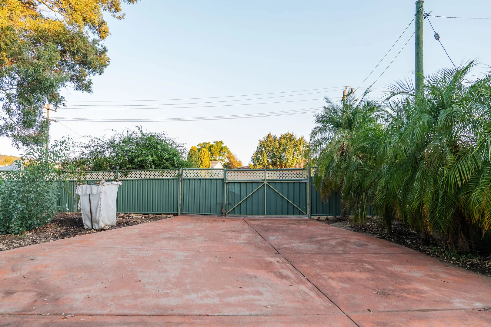 Additional image 15 of 12 Balmain Rd, Greenmount WA 6056