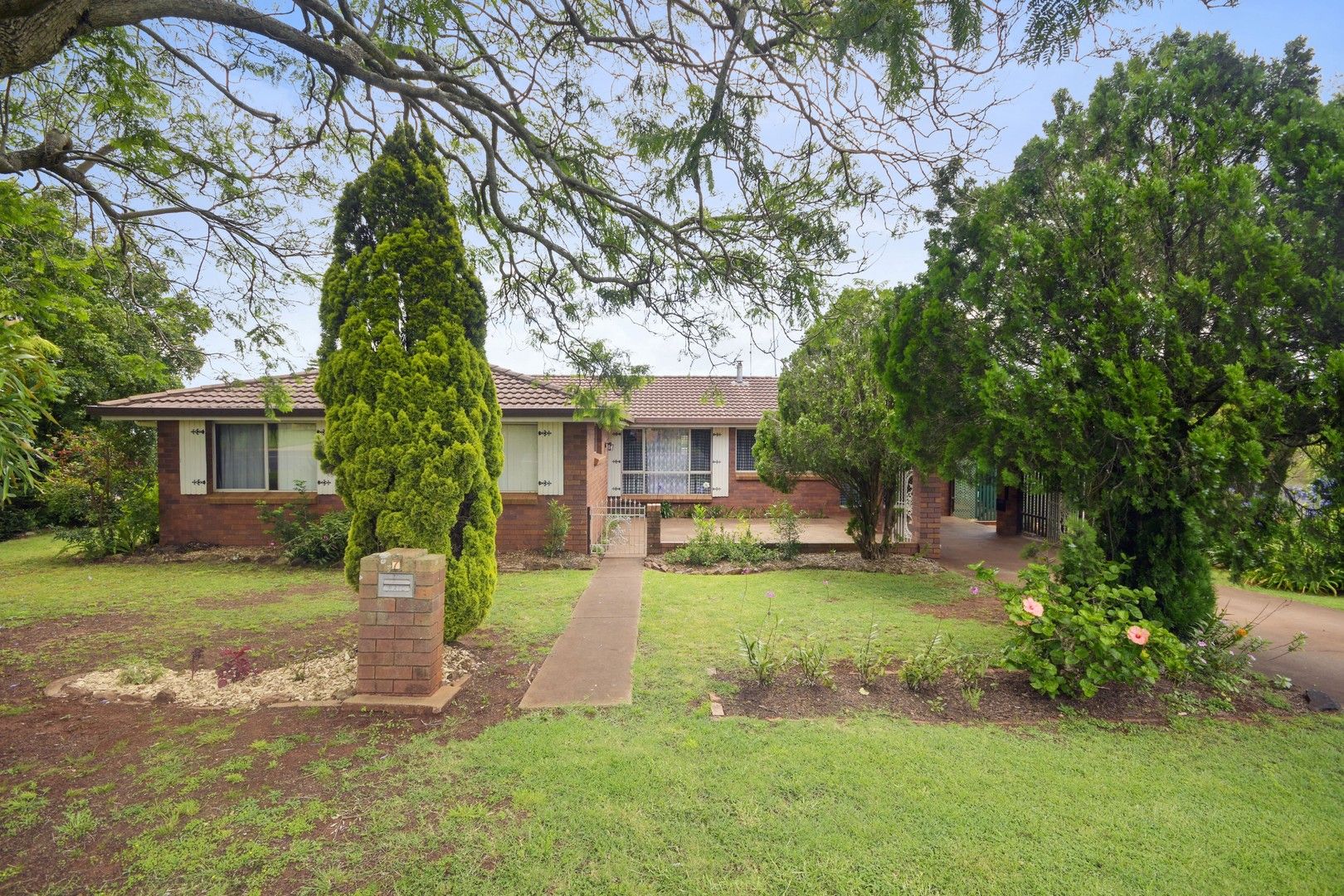 7 Arlaw Street, Centenary Heights QLD 4350, Image 0