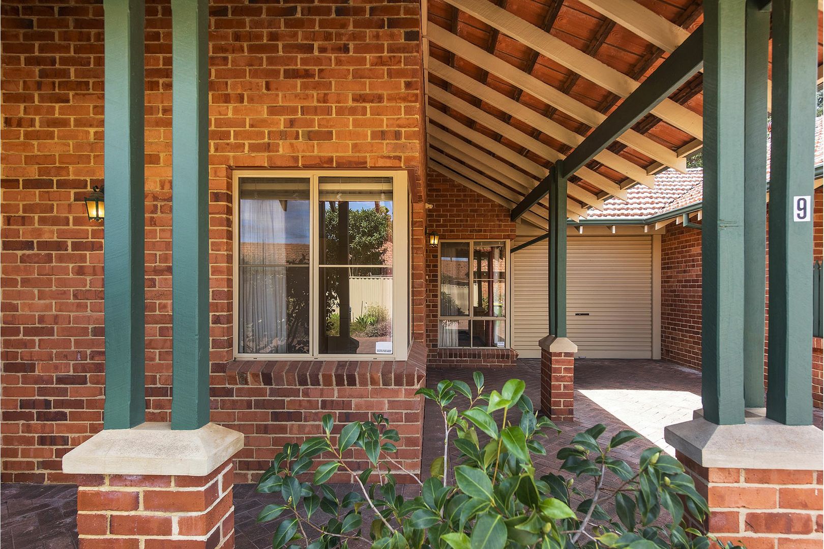 Sold 9/27 Central Road, Kalamunda WA 6076 on 12 Apr 2023 2018448595