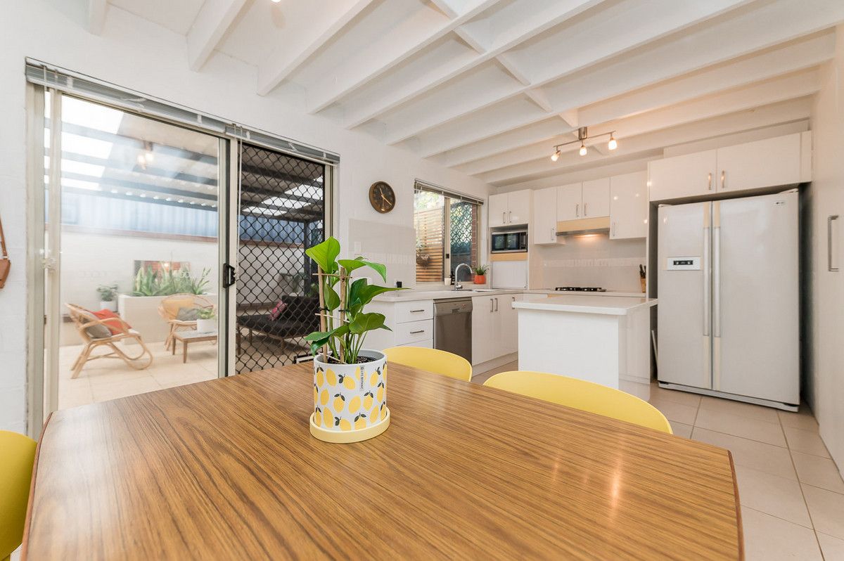 3 bedrooms Townhouse in 6/128 Guildford Road MAYLANDS WA, 6051