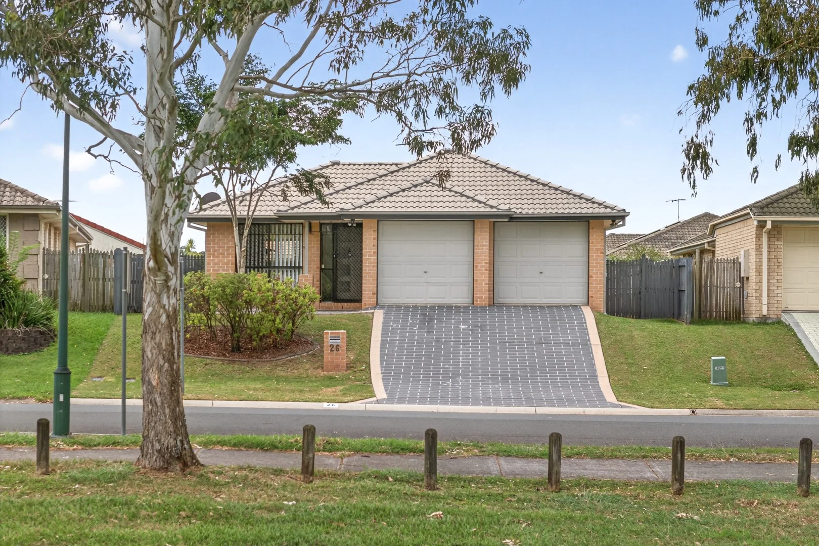 Additional image 21 of 26 Lake Manchester Street, Logan Reserve QLD 4133