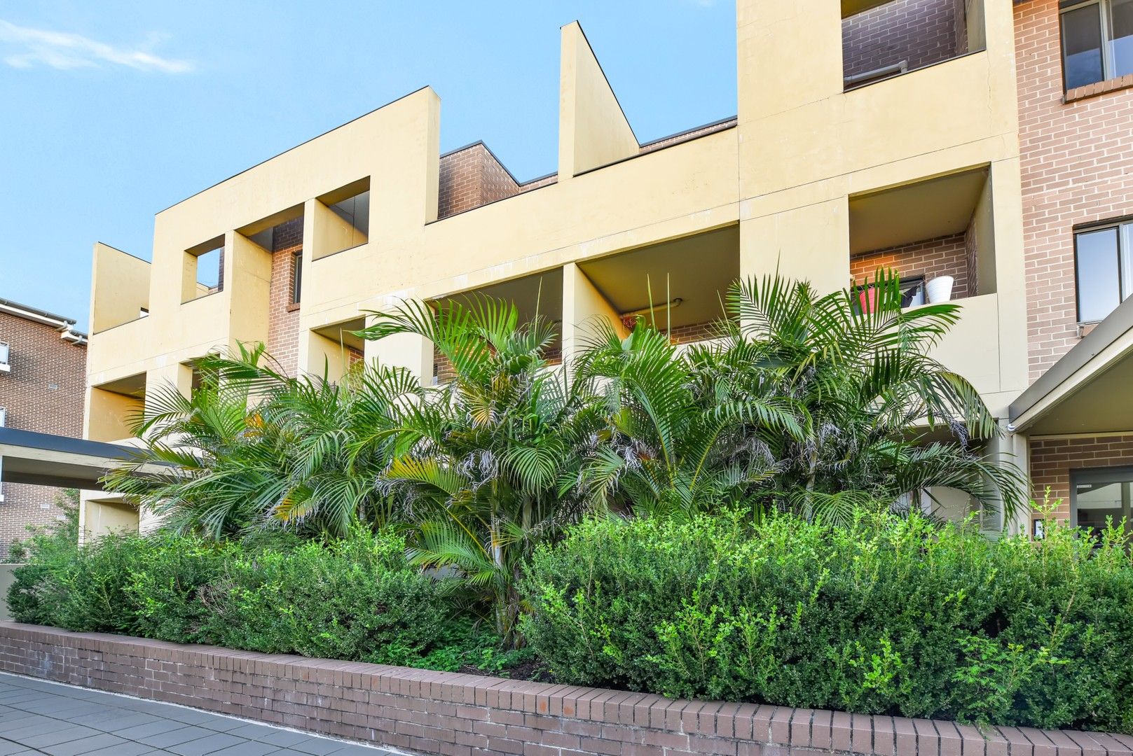 2 bedrooms Apartment / Unit / Flat in 19/20 Briens Road NORTHMEAD NSW, 2152