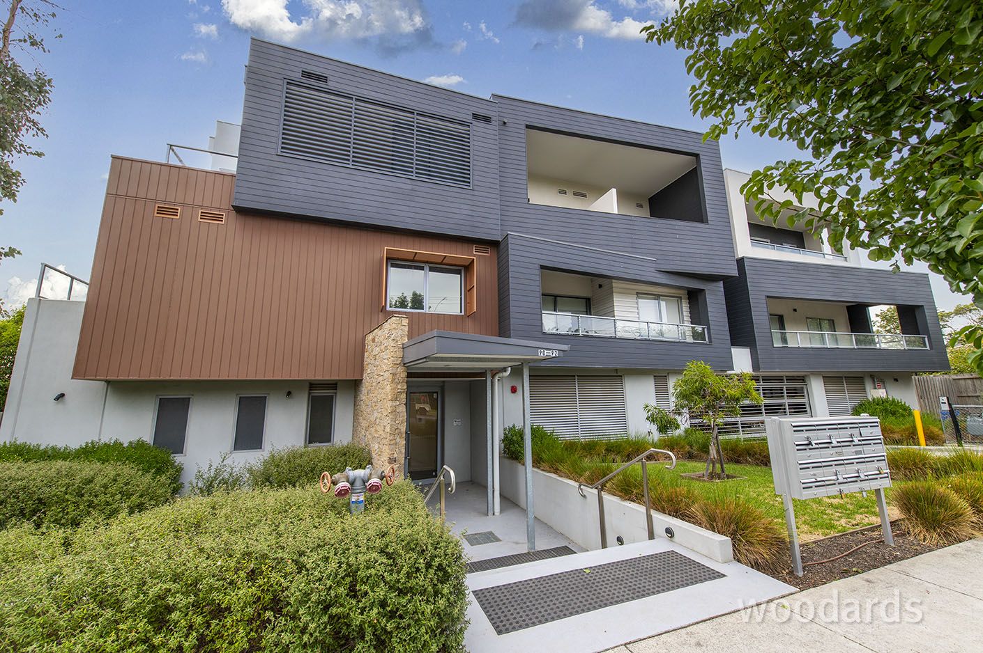 104/9092 Middleborough Road, Blackburn South VIC 3130 Apartment For