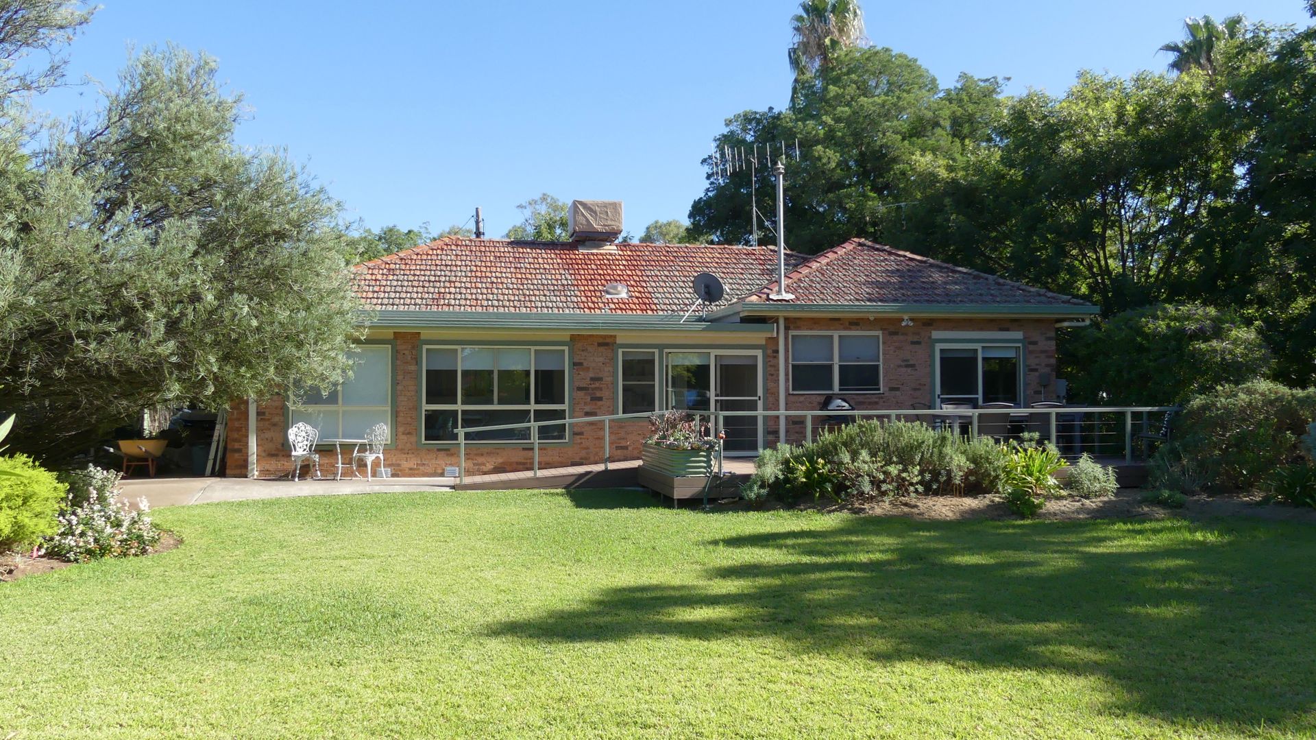 8 Myra St, Warren NSW 2824, Image 1