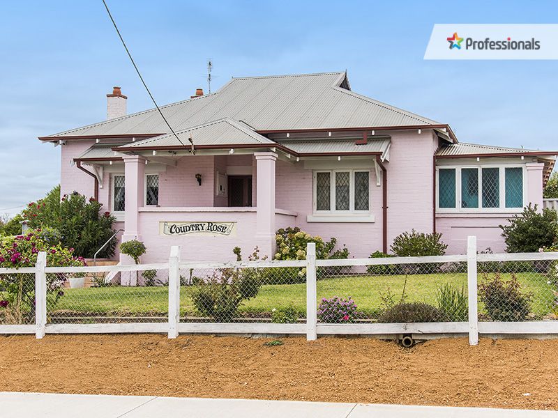 21 Fourth Road, Armadale WA 6112, Image 0