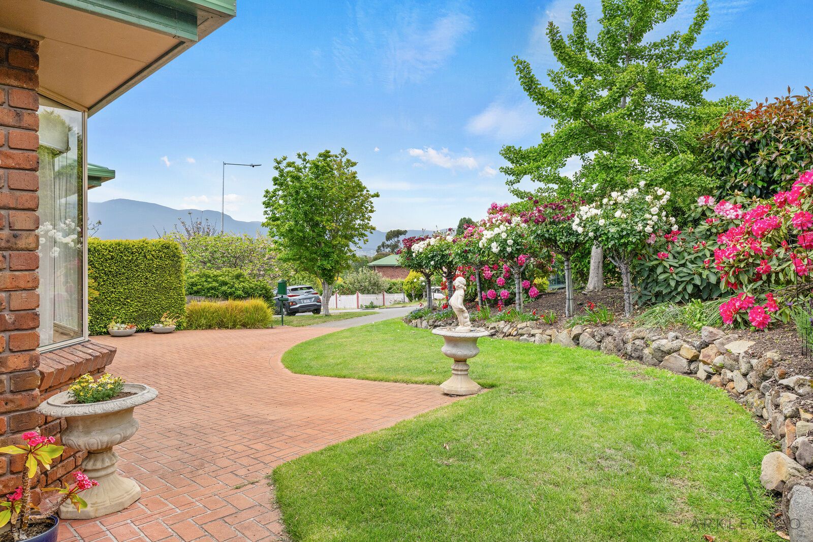 14 Katrina Court, Lindisfarne TAS 7015, Image 1