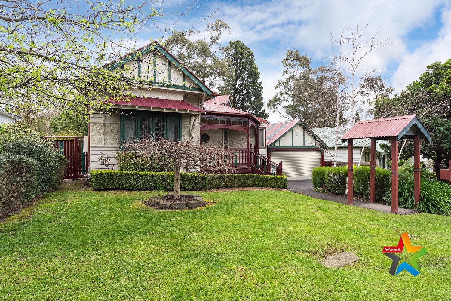 10 Welham Road, Mooroolbark VIC 3138, Image 0