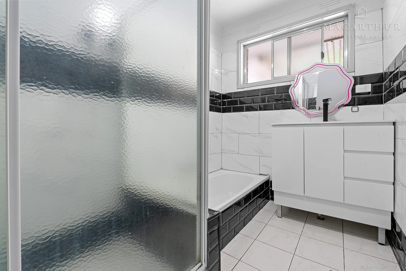 Additional image 9 of 25 Bavaria Street, Tolland NSW 2650