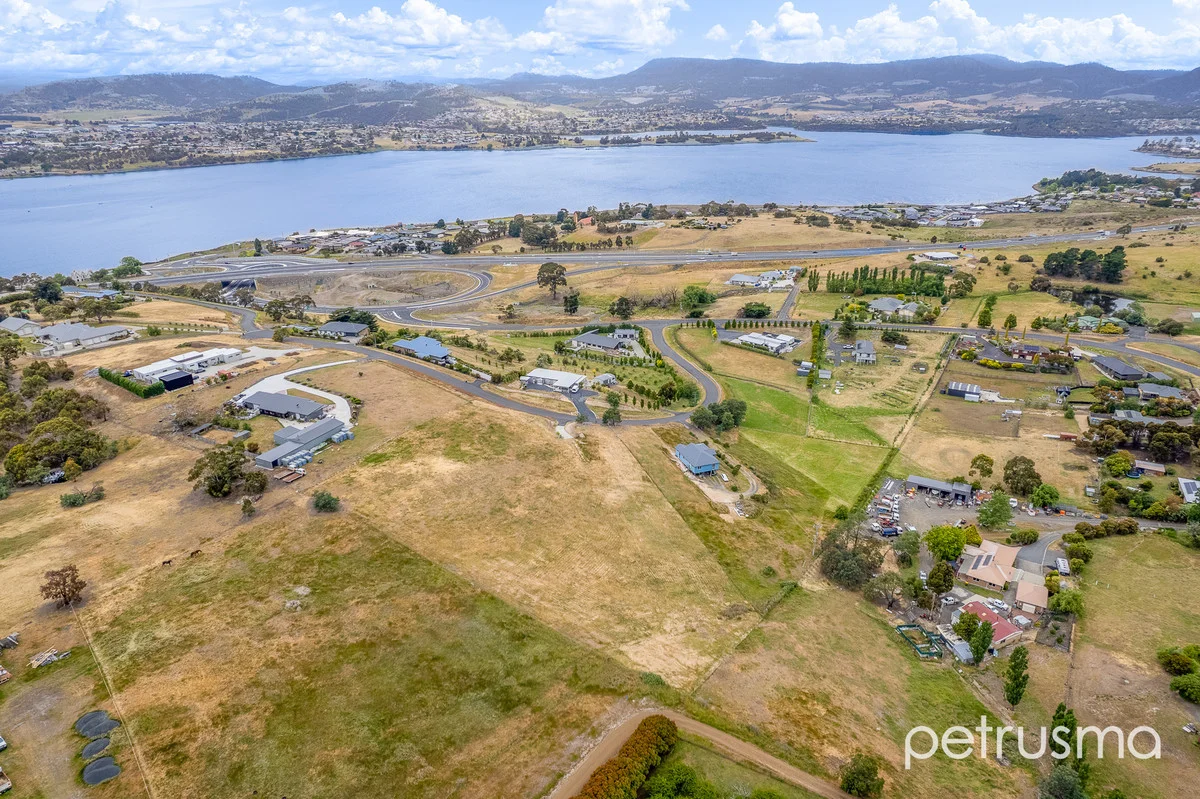 Additional image 8 of Granton TAS 7030