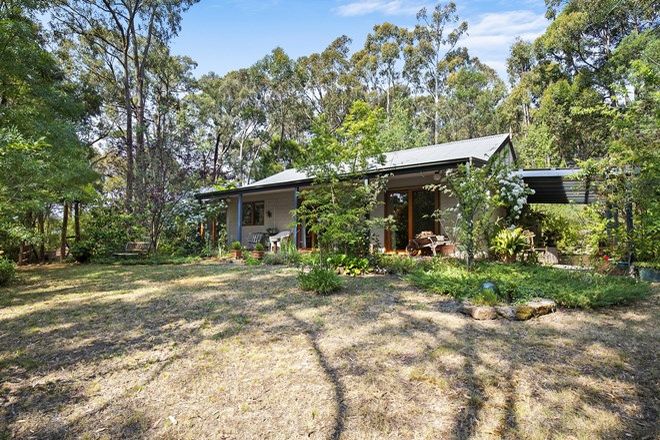 Picture of 110 Hoaths Road, SAILORS HILL VIC 3461