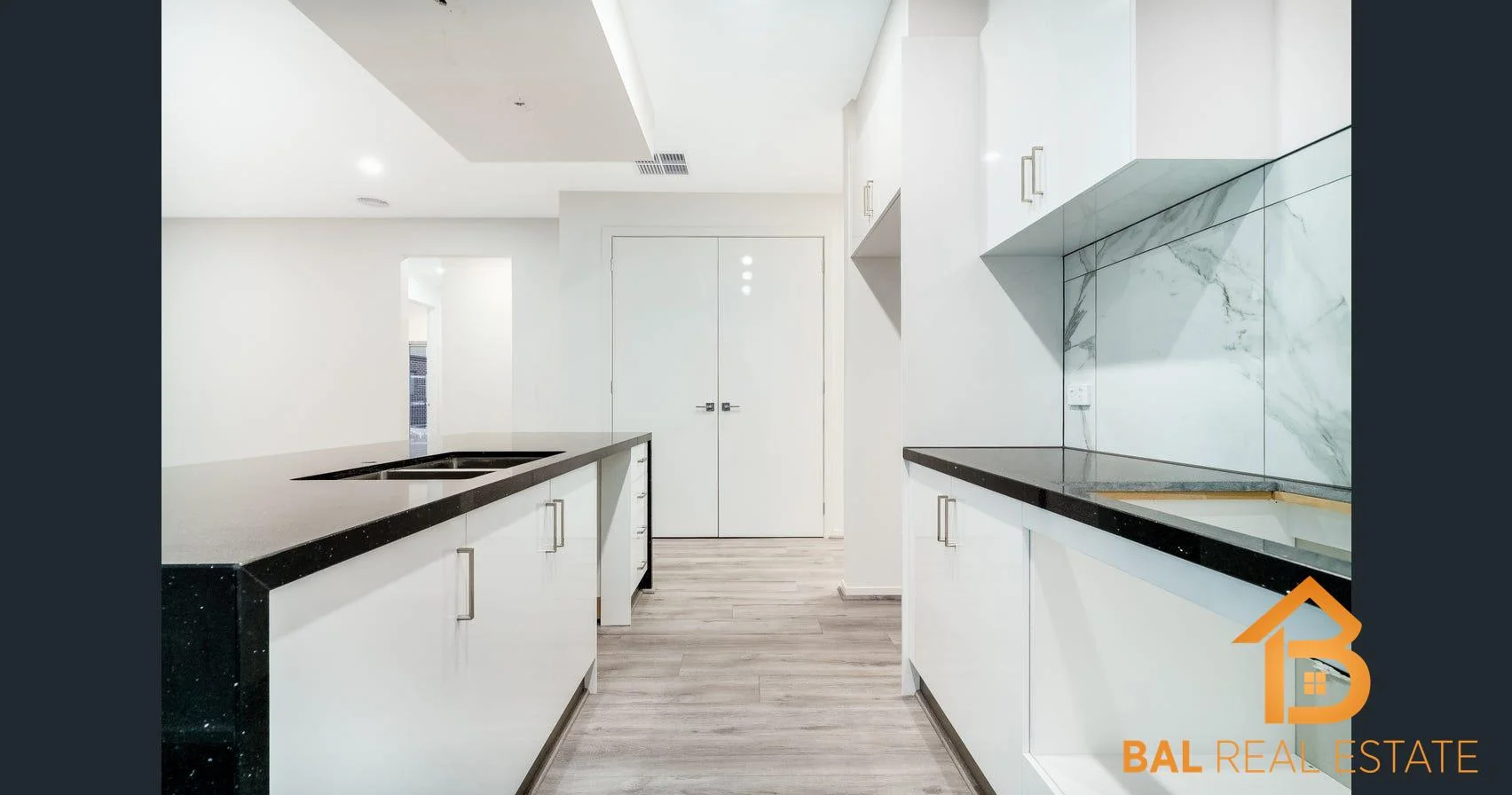 Additional image 5 of 33 Creekwood Way, Cobblebank VIC 3338