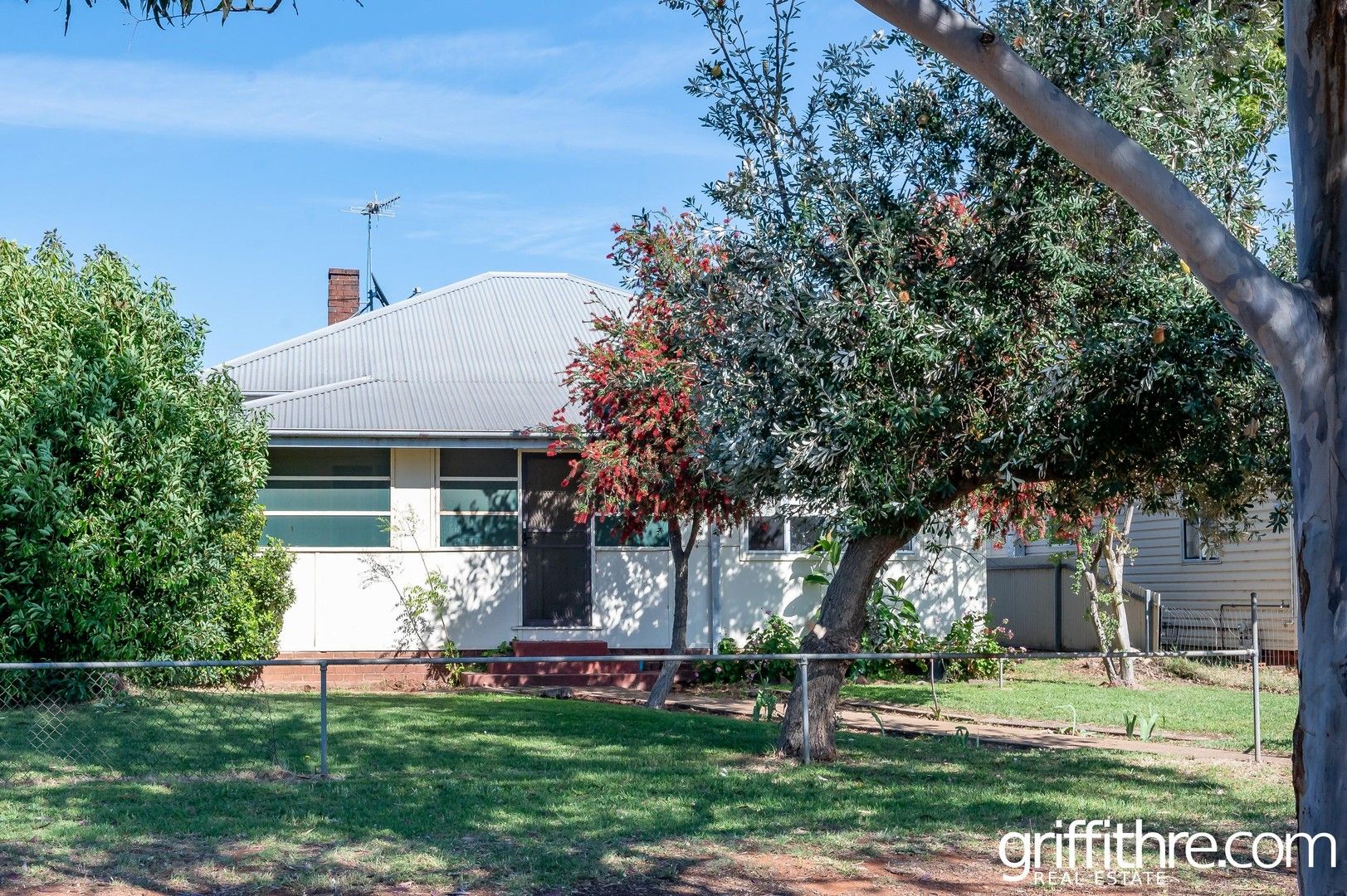 3 bedrooms House in 2 Kooyoo Street GRIFFITH NSW, 2680