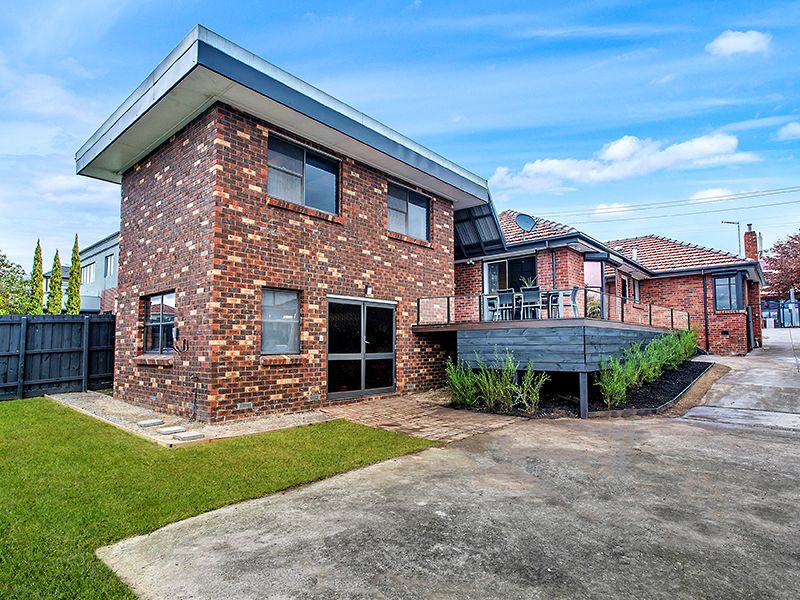 308 NAPIER STREET, Strathmore VIC 3041, Image 0