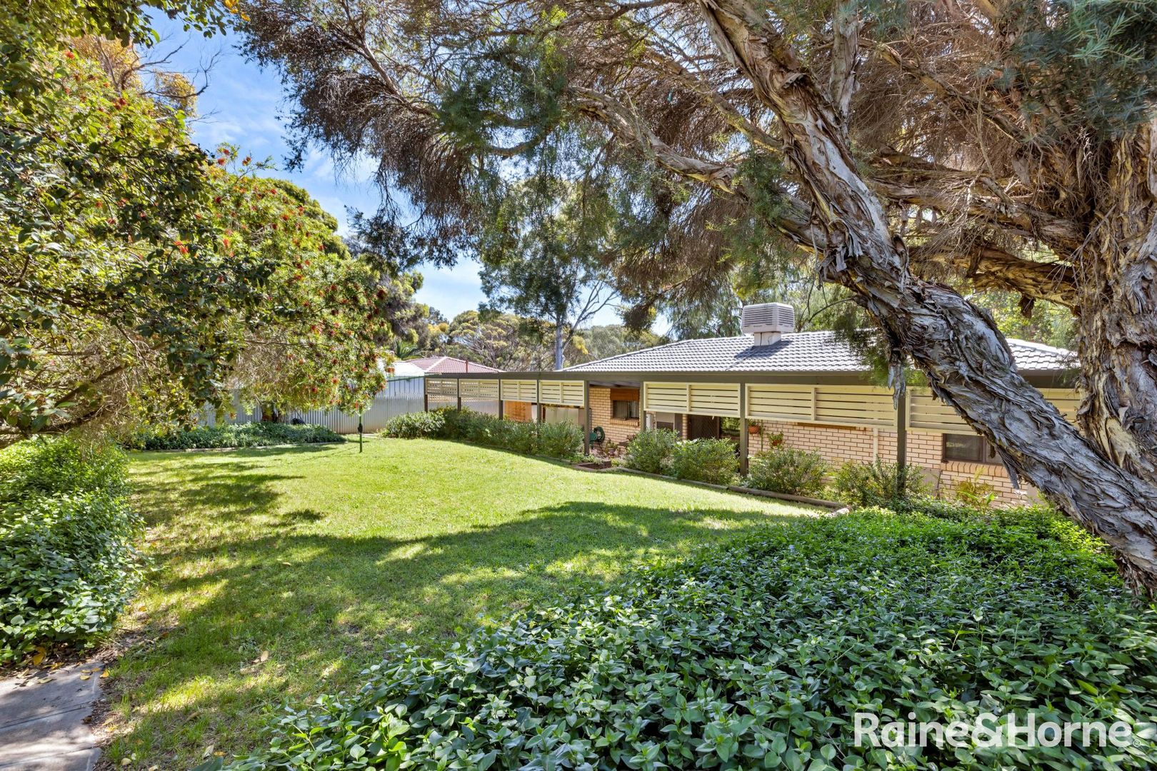 30 Malbeck Drive, Reynella East SA 5161, Image 2