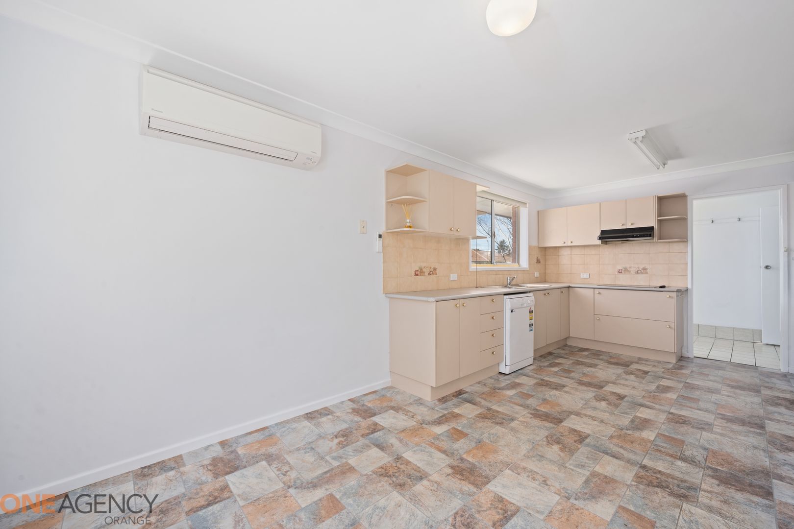 5 Torulosa Way, Orange NSW 2800, Image 2