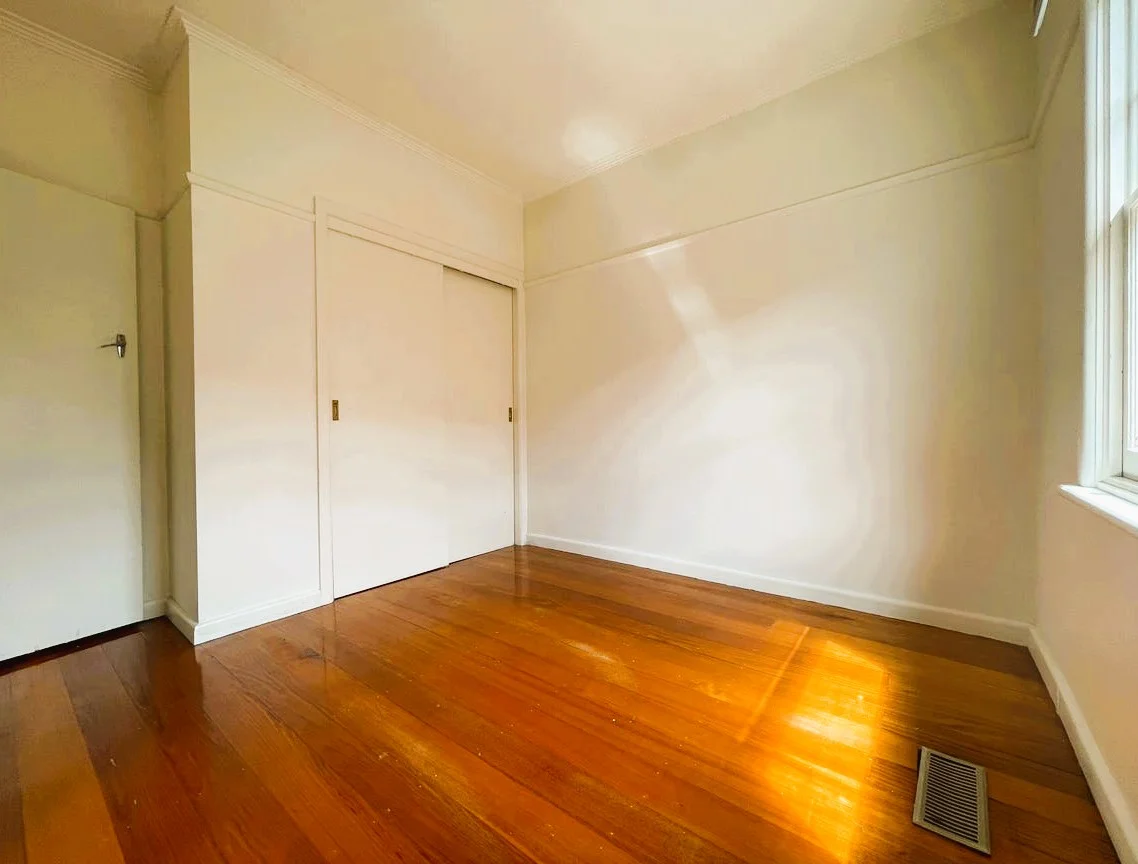 Additional image 3 of 34 Medfield Avenue, Avondale Heights VIC 3034