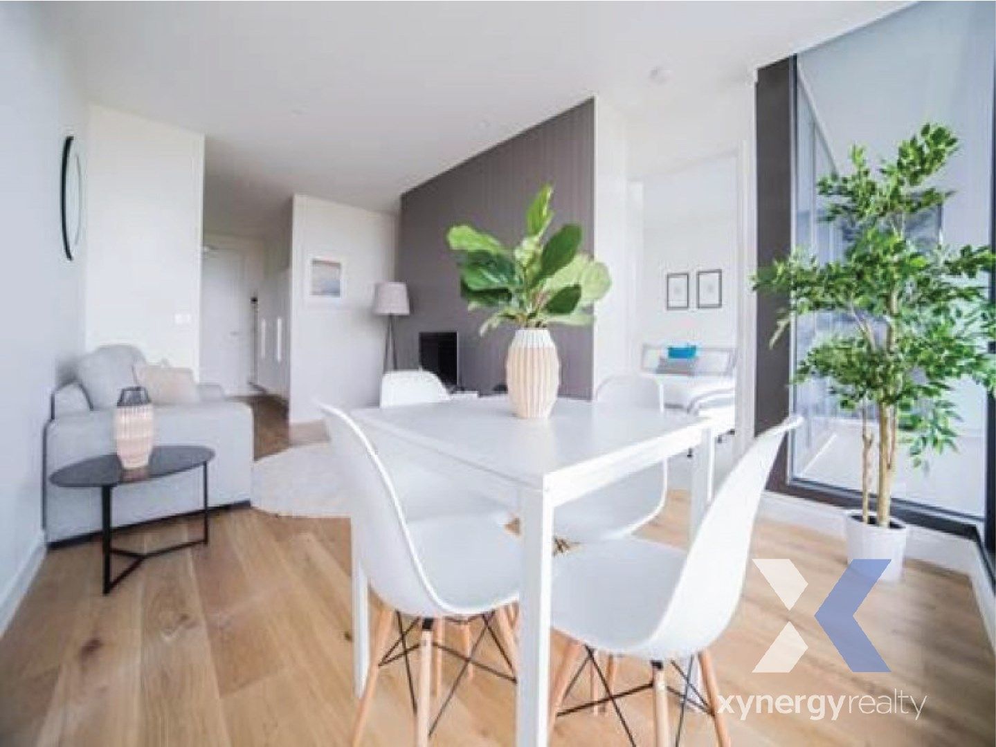 2 bedrooms Apartment / Unit / Flat in 617/35 Albert Road MELBOURNE VIC, 3004