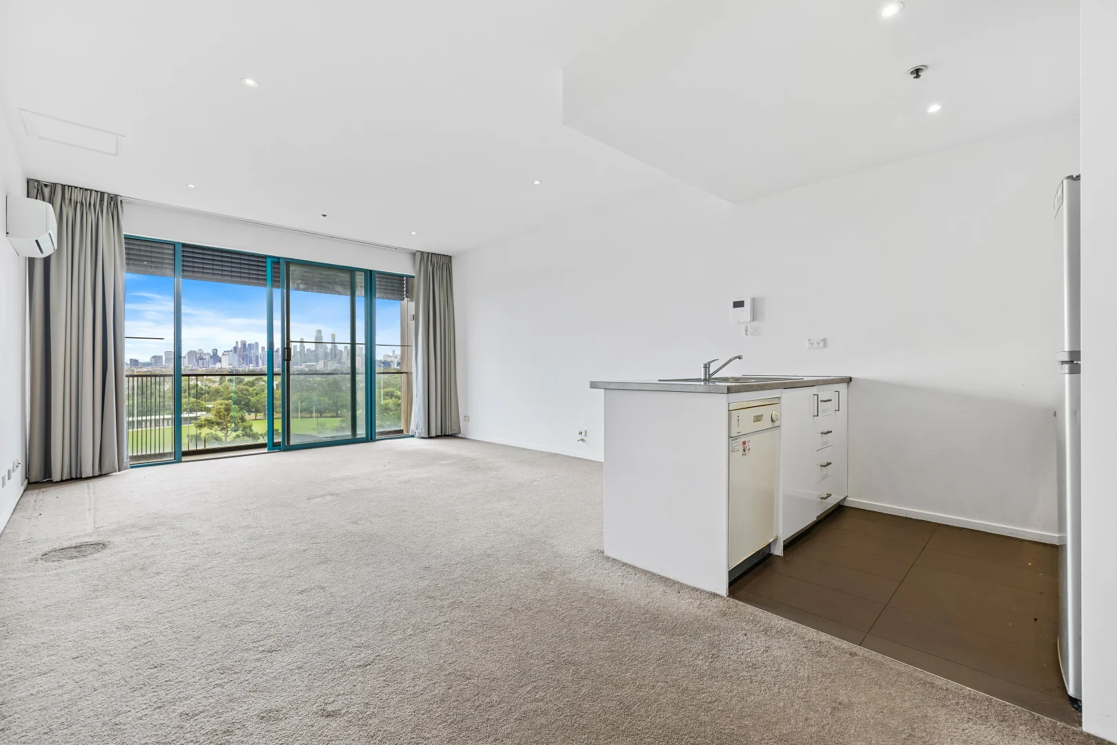 Additional image 4 of 602/157 Fitzroy St, St Kilda VIC 3182