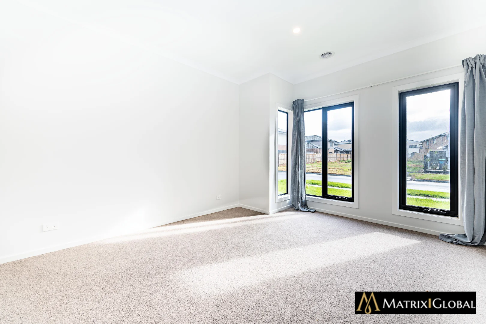 Additional image 8 of 33 Payson Dr, Point Cook VIC 3030