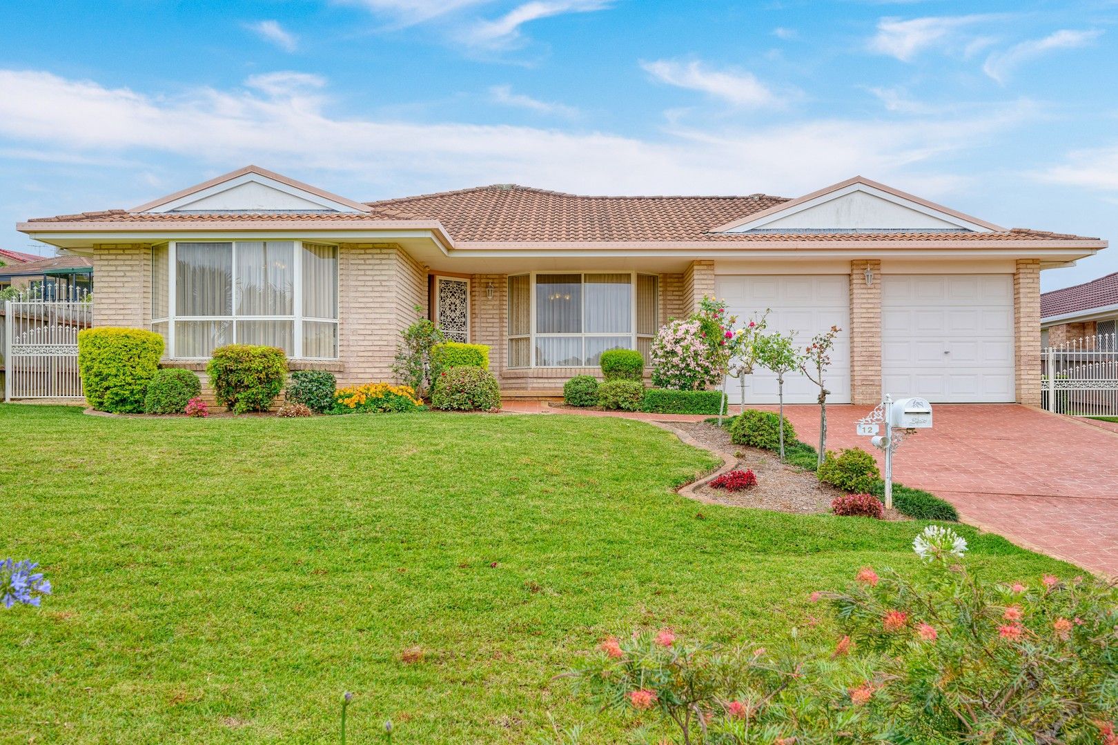 4 bedrooms House in 12 Briarwood Row PORT MACQUARIE NSW, 2444