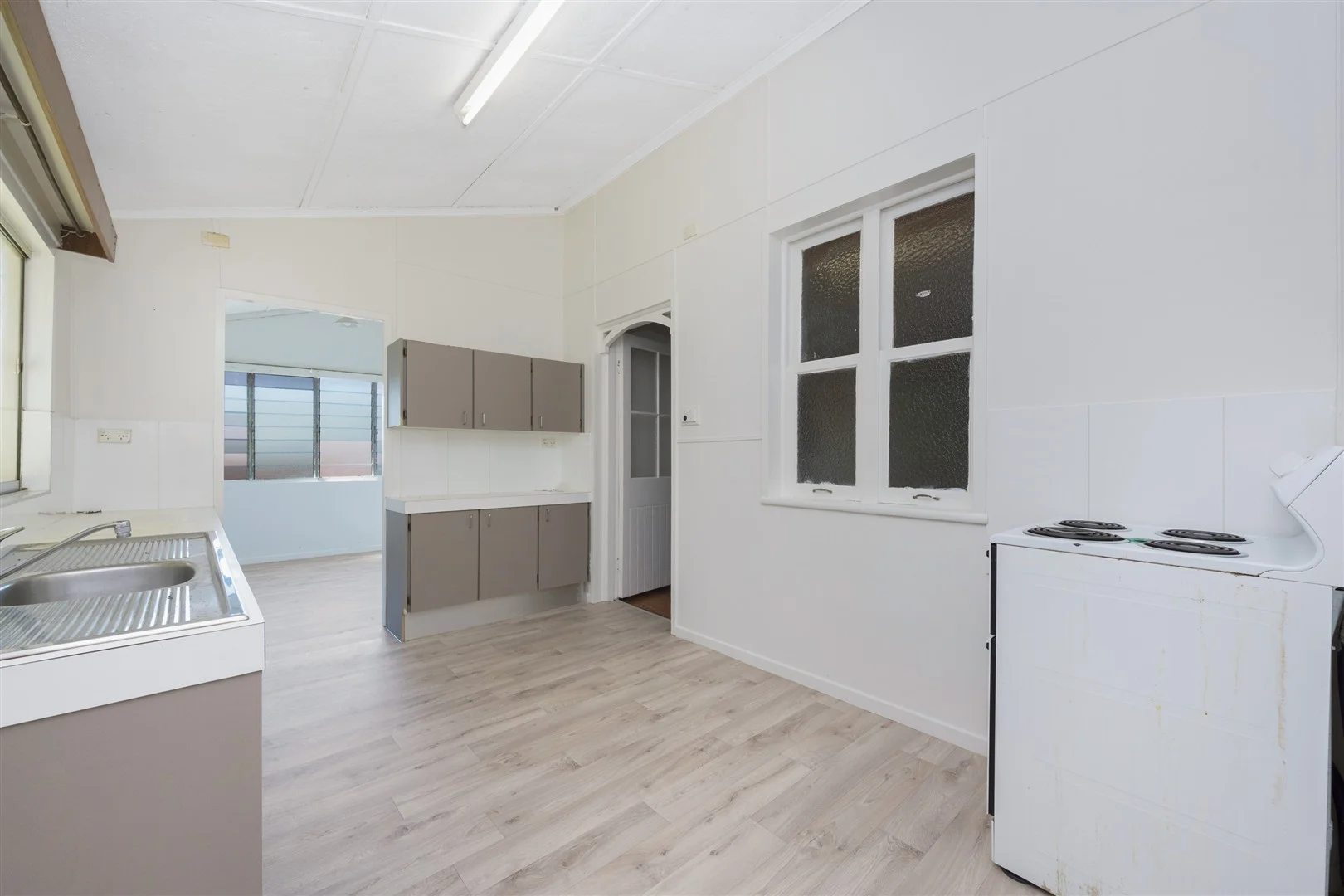 Additional image 2 of 2/17 Somer Street, Hyde Park QLD 4812