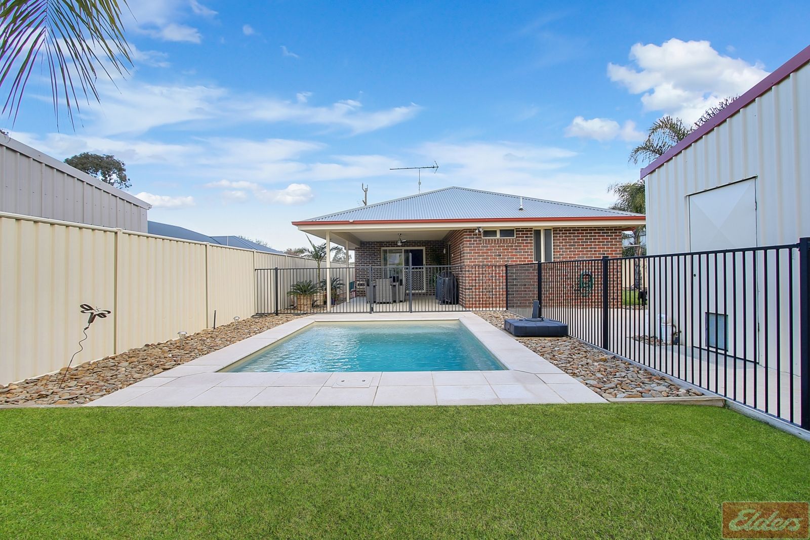 32 Henderson Street, Yarrawonga VIC 3730, Image 2