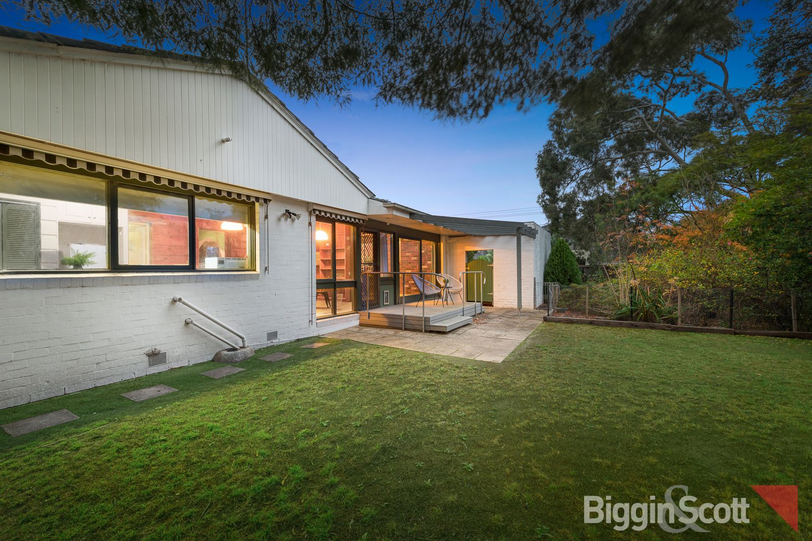 10 Ascot Court, Glen Waverley VIC 3150, Image 2