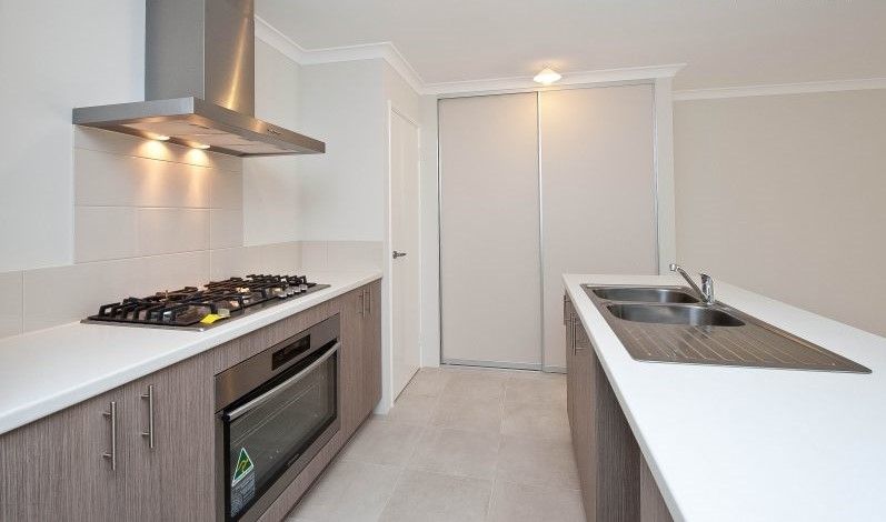 3 bedrooms Villa in 86A Culloton Crescent BALGA WA, 6061