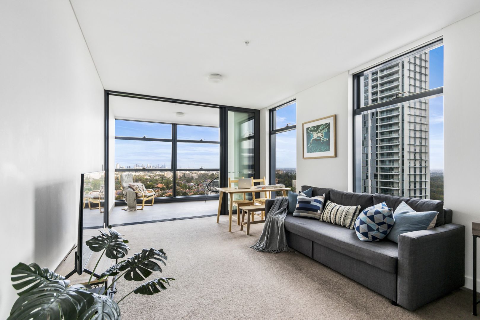 2210/438 Victoria Ave, Chatswood NSW 2067, Image 2