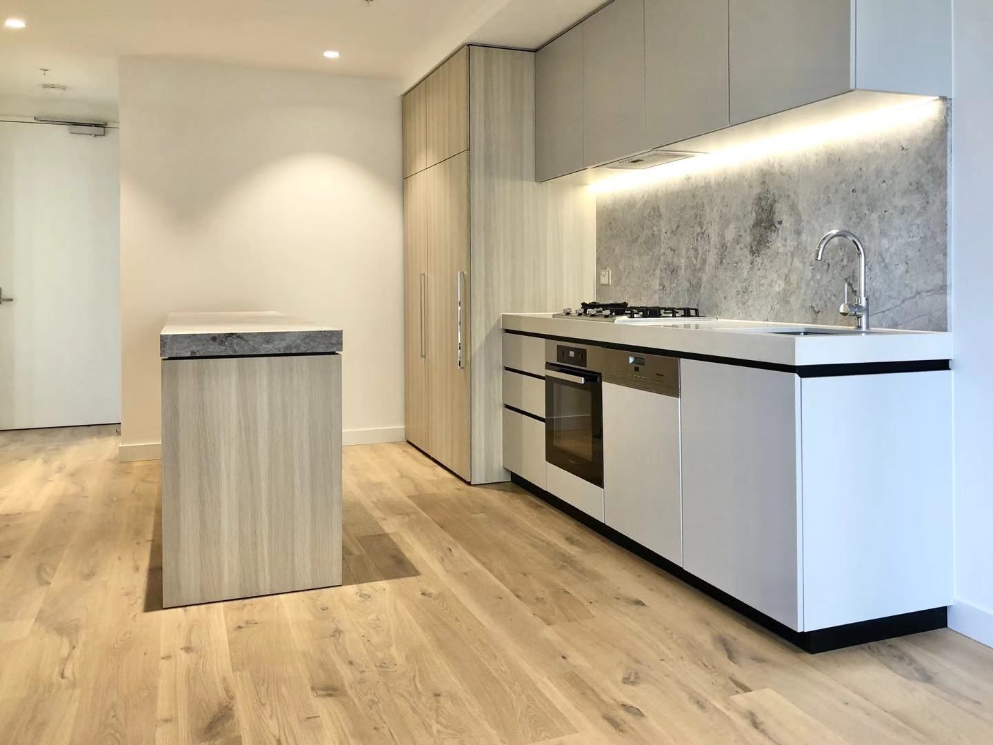 2 bedrooms Apartment / Unit / Flat in 1303B/56 Dorcas Street SOUTHBANK VIC, 3006