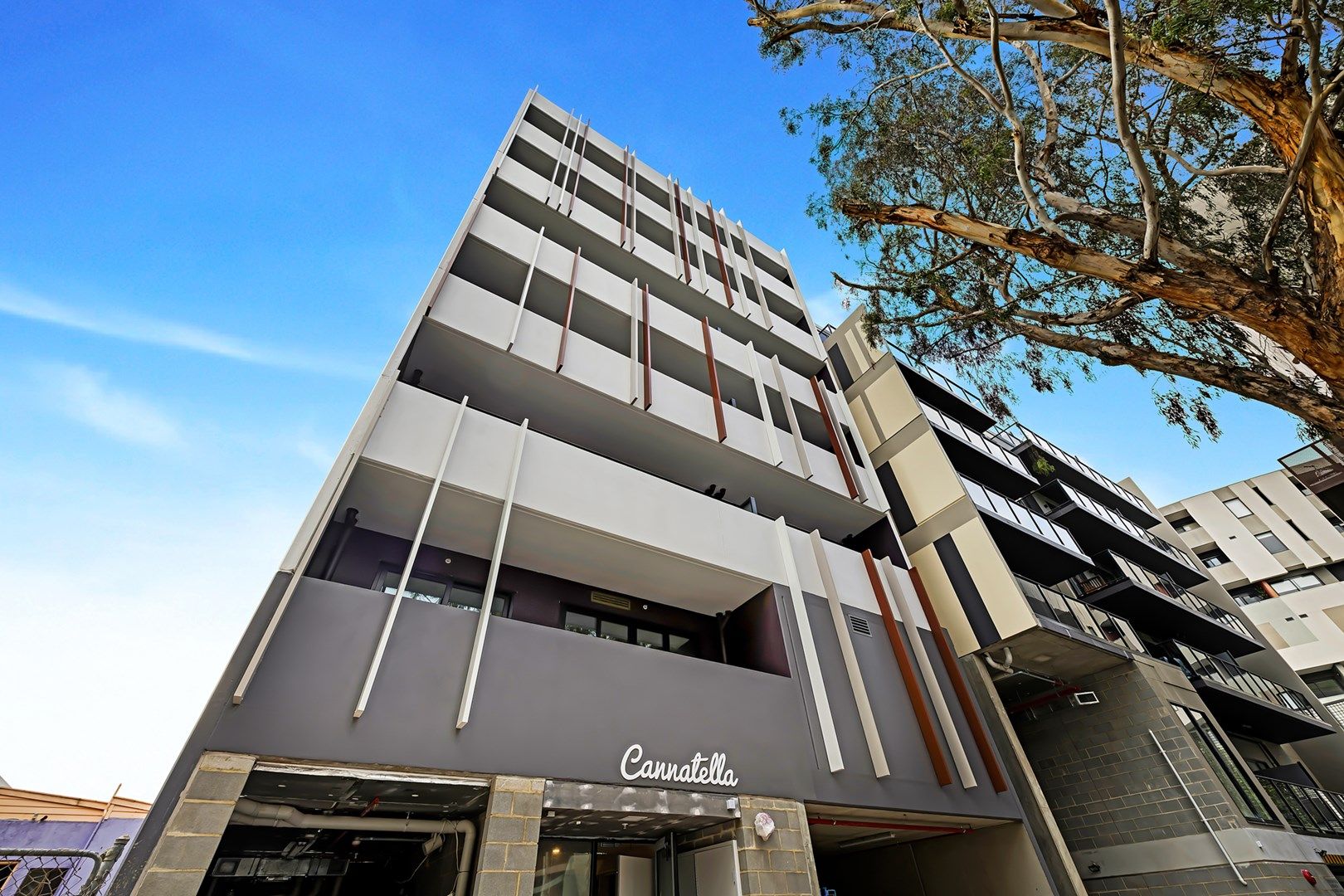 1 bedrooms Apartment / Unit / Flat in 204/623 Sydney Road BRUNSWICK VIC, 3056