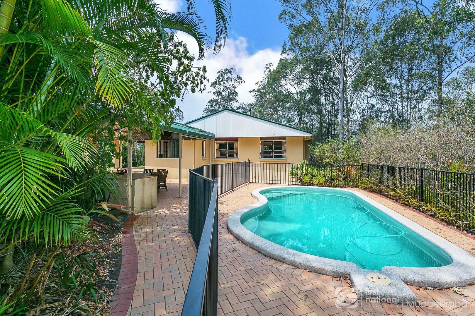 72 Staghorn Drive, Austinville QLD 4213, Image 2