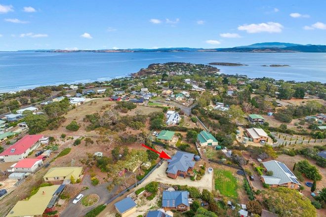 Picture of 11 Hilltop Place, DODGES FERRY TAS 7173