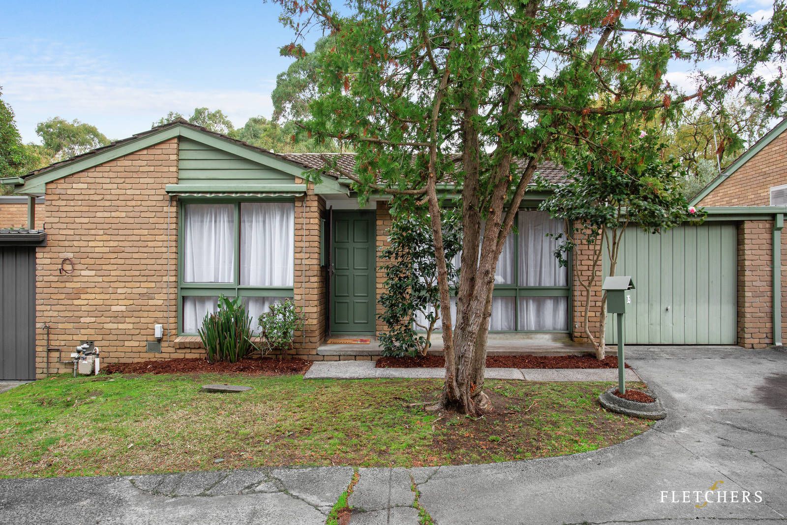 2 bedrooms Apartment / Unit / Flat in 15/86 Graham Road VIEWBANK VIC, 3084