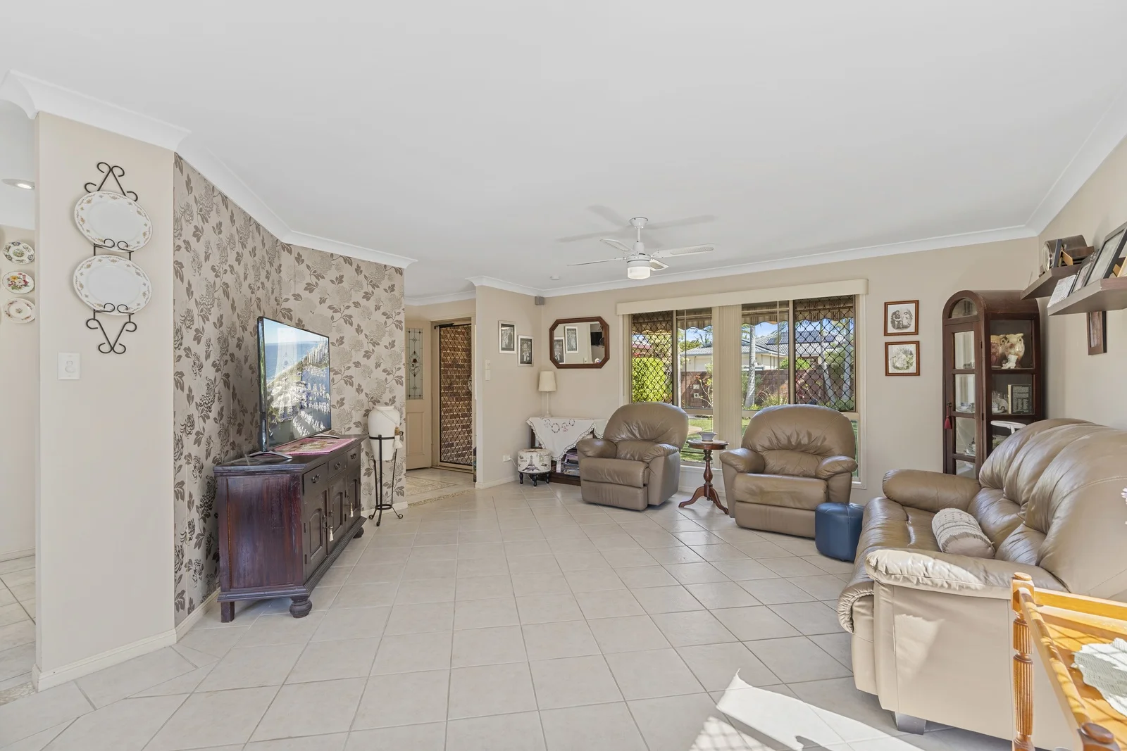 Additional image 8 of 5 Oak Hill Crescent, Parkwood QLD 4214
