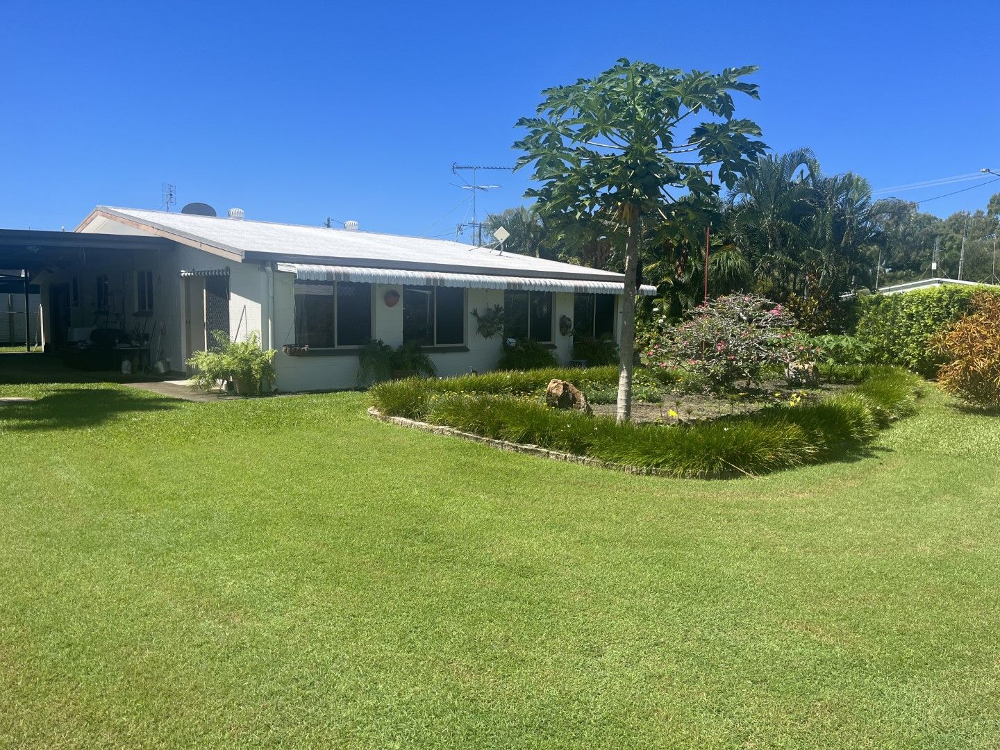 4 Grunter Street, Taylors Beach QLD 4850 Domain