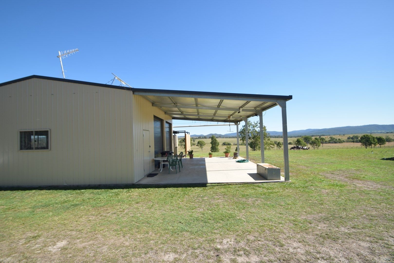 4 Huntley Road, Ottaba QLD 4313, Image 0