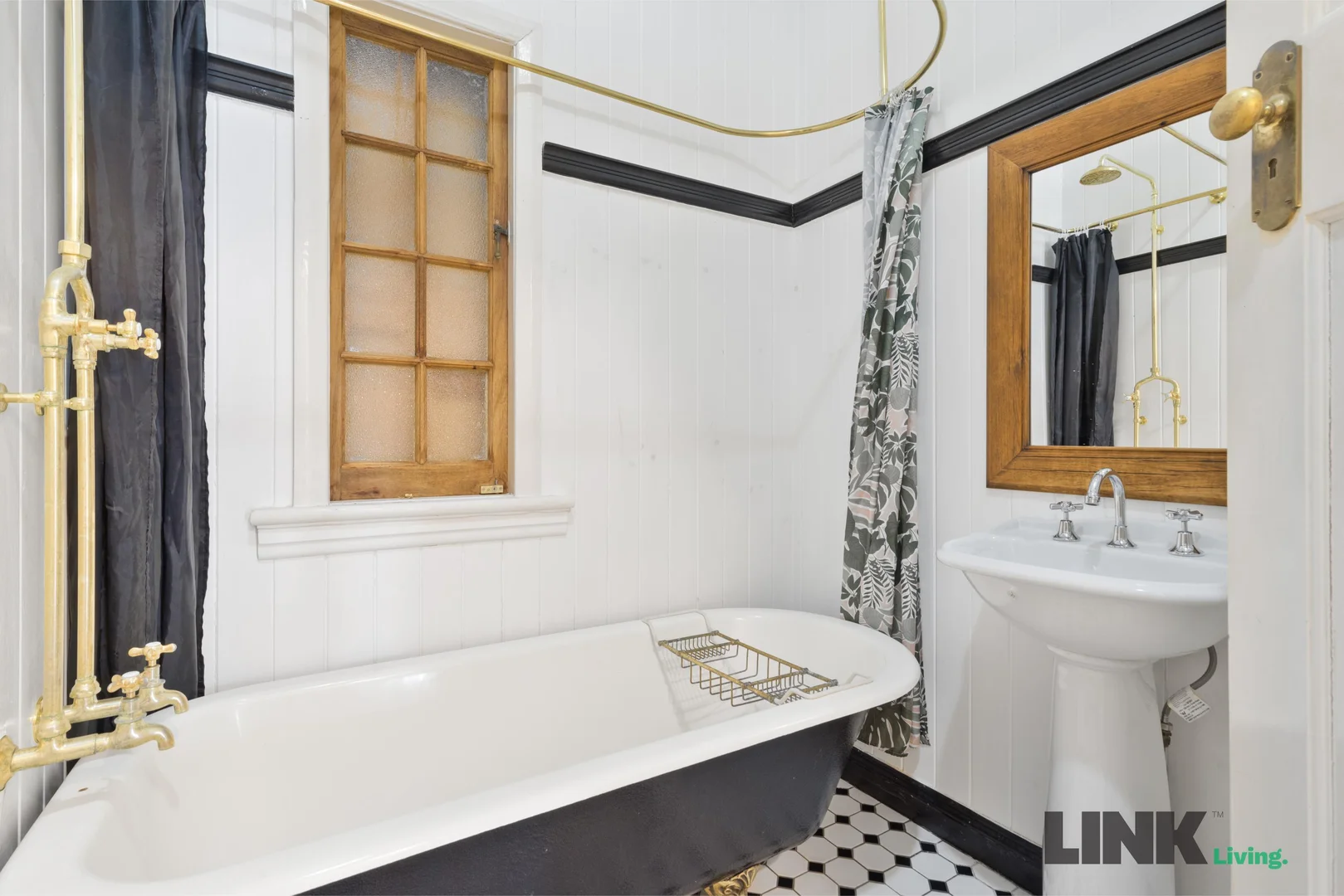 Additional image 7 of 16 Vimy Street, Bardon QLD 4065