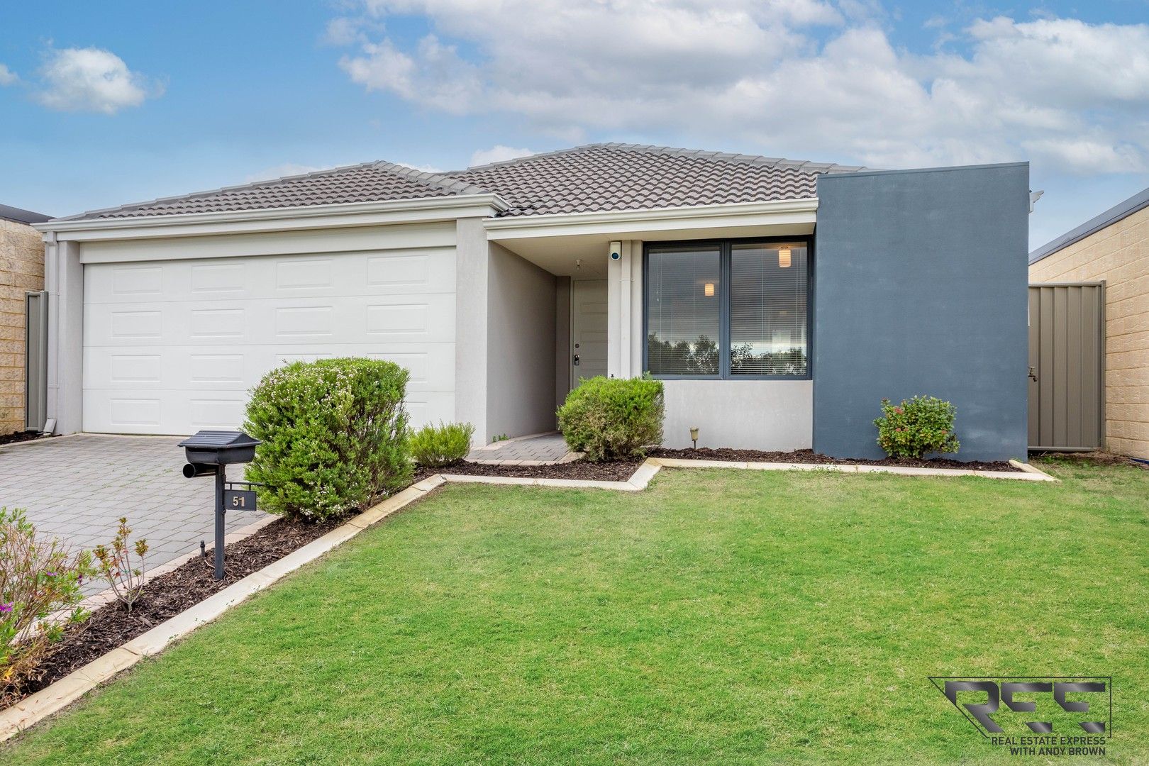 51 Litchfield Circle, Wandi WA 6167, Image 0