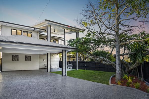 4 bedrooms House in 187 Wondall Road WYNNUM WEST QLD, 4178