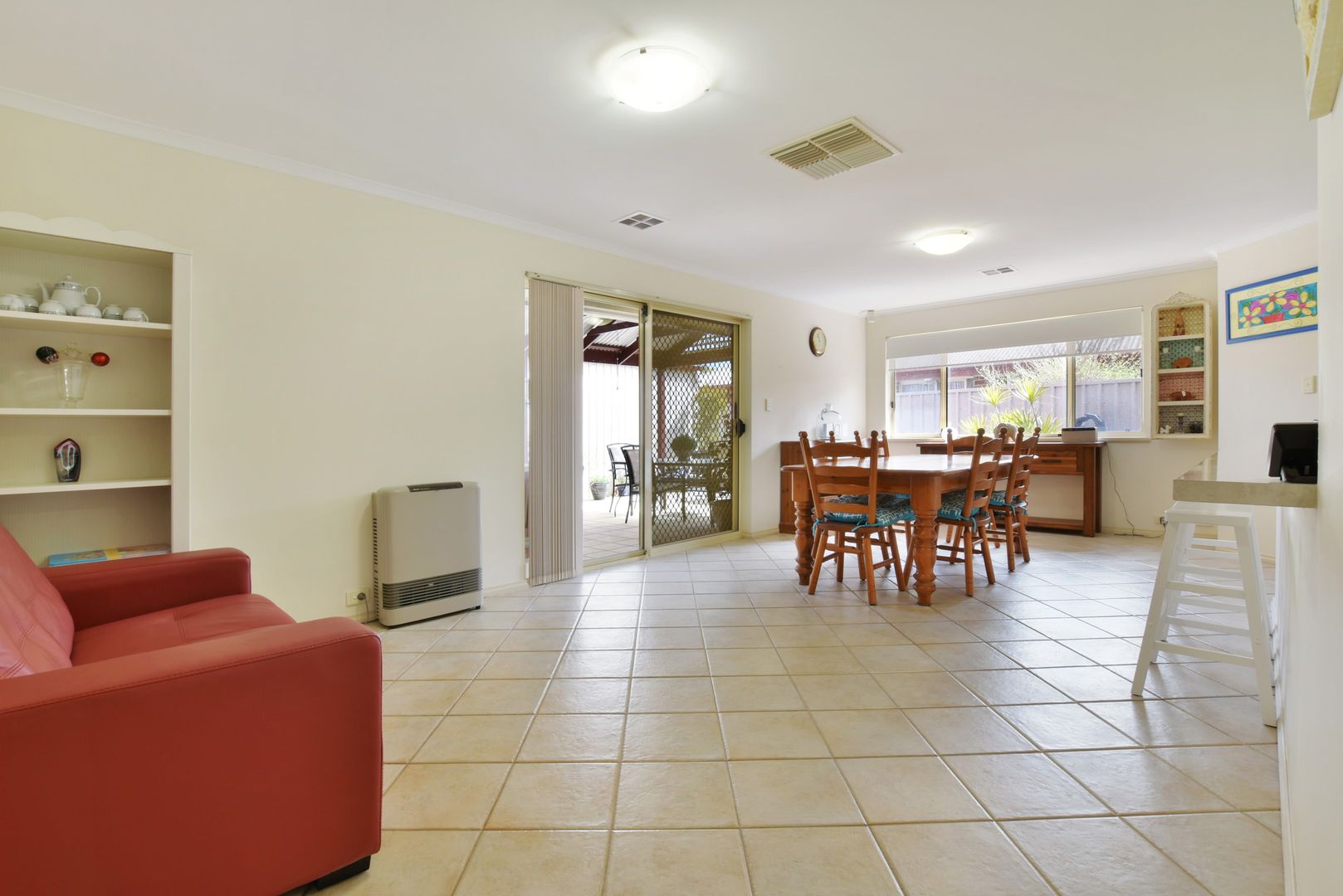 2 Epsilon Close, Woodcroft SA 5162, Image 2